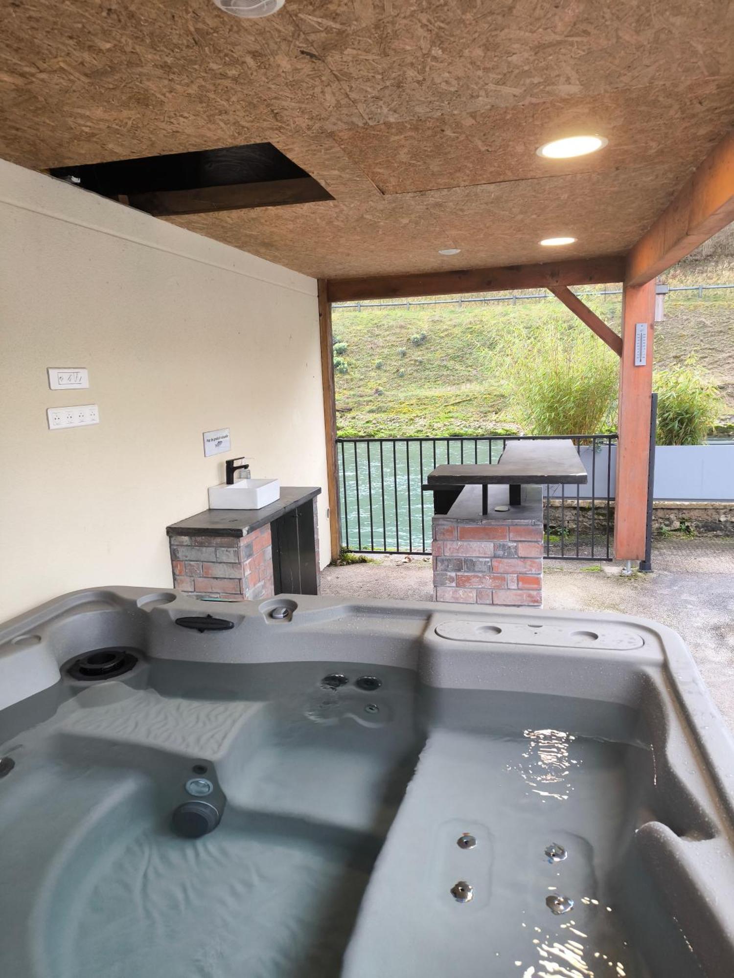 Villa Mister Gus Ornans Exterior foto